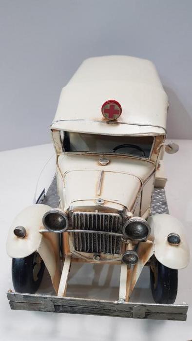 Ambulancia vintage